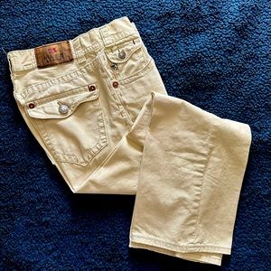 Like New! Cream MEK jeans!